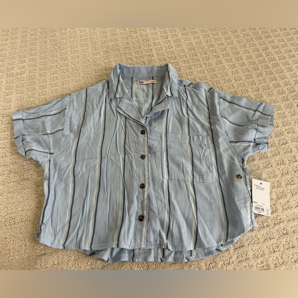 NEW Women’s Casual Top Size Small